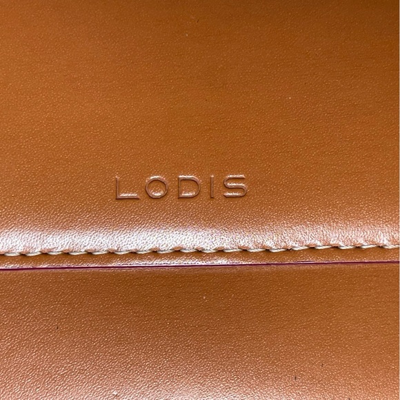 Lodis Trifold Leather Small Wallet - Picture 13 of 14
